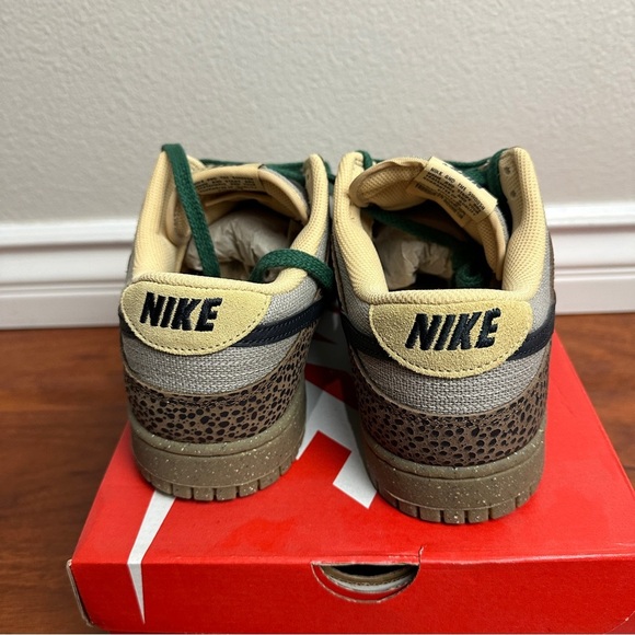 Nike Dunk Low Safari Golden Moss Size 11 - Picture 2 of 9